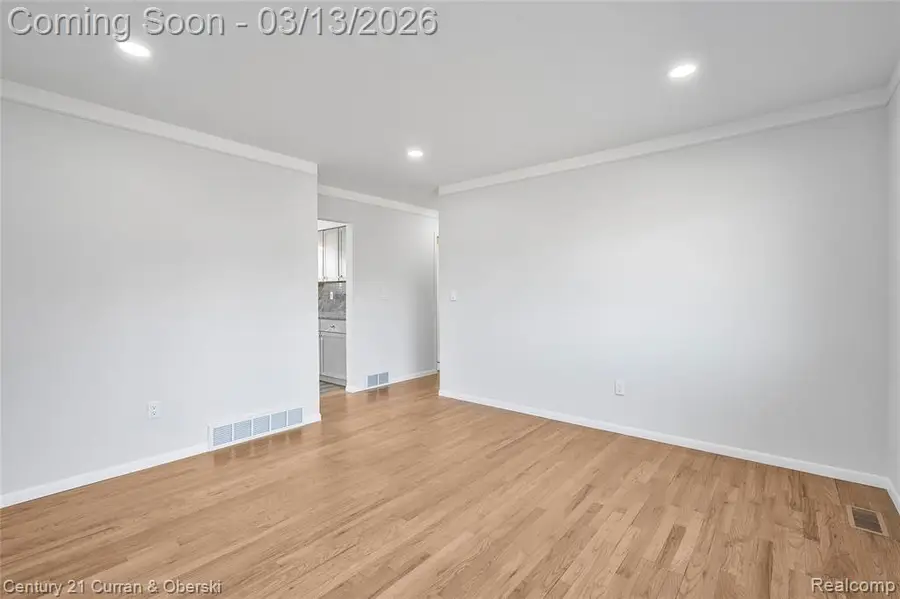 29699 Brown, Garden City, MI 48135 - #3