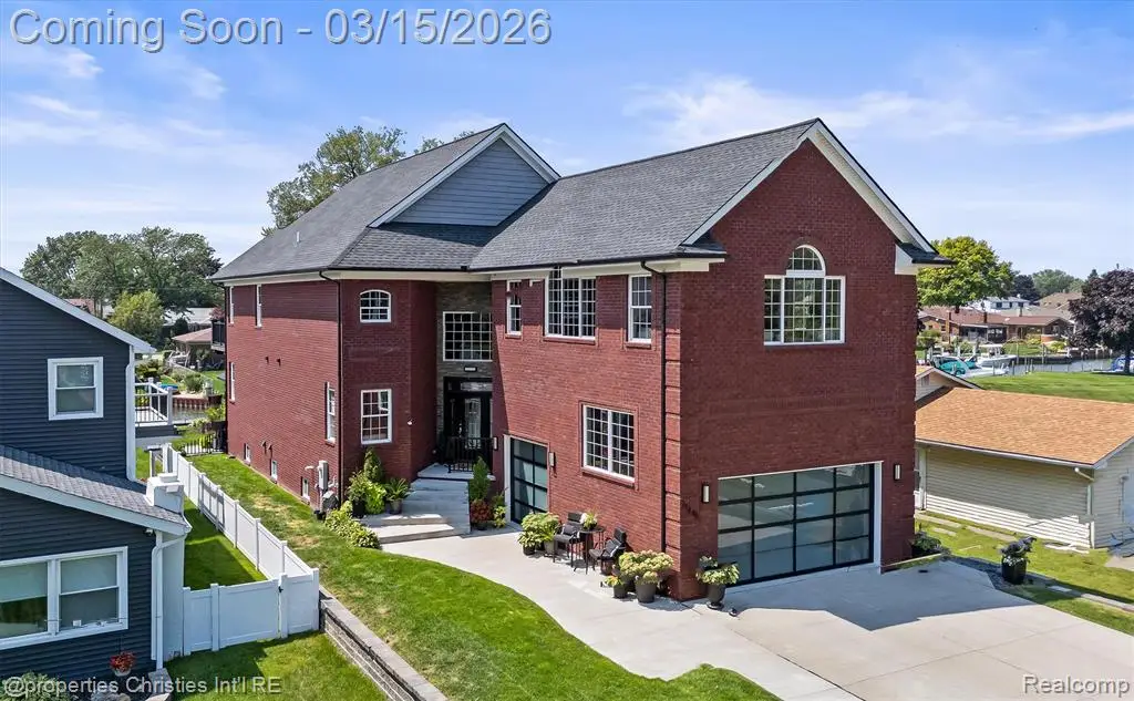 41245 Belvidere, Harrison Township, MI  - #1