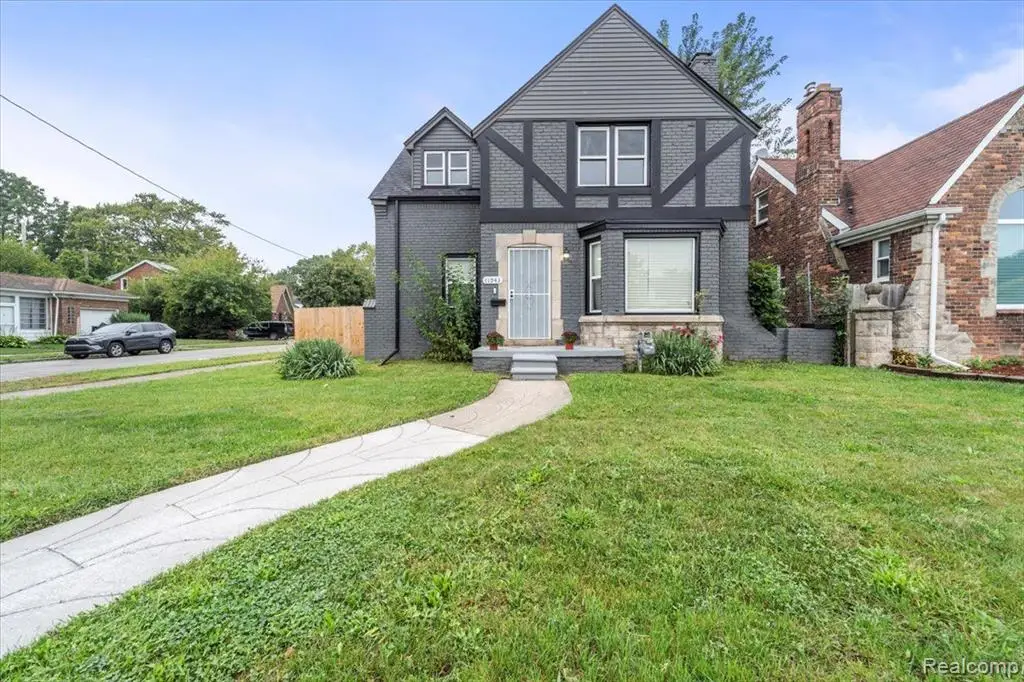 11943 E Outer, Detroit, MI 48224 - #1