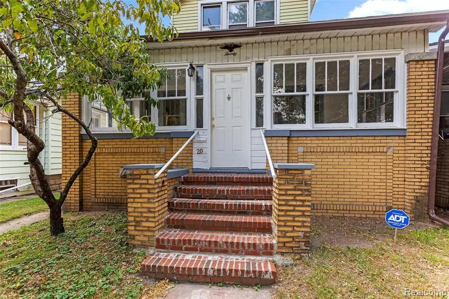 20 Hill, River Rouge, MI 48218 - #2