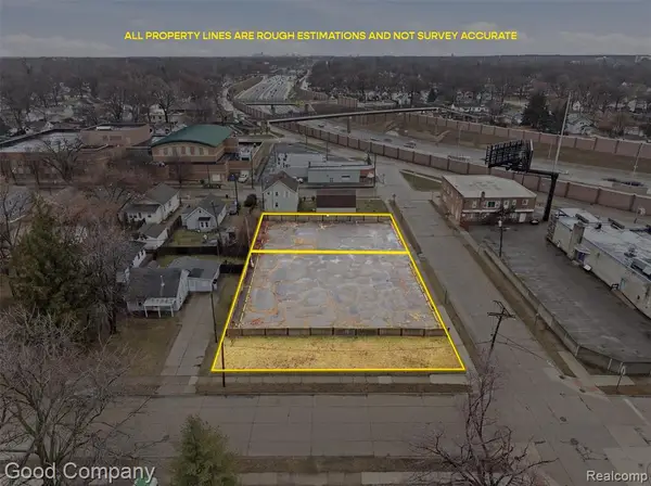 000 Vassar, Hazel Park, MI 48030