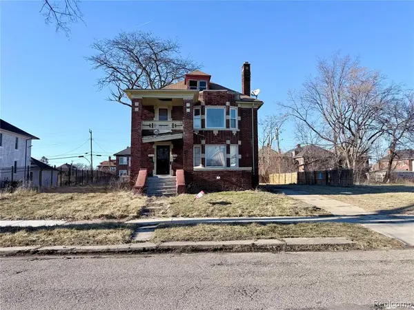 2066 Gladstone, Detroit, MI 48206