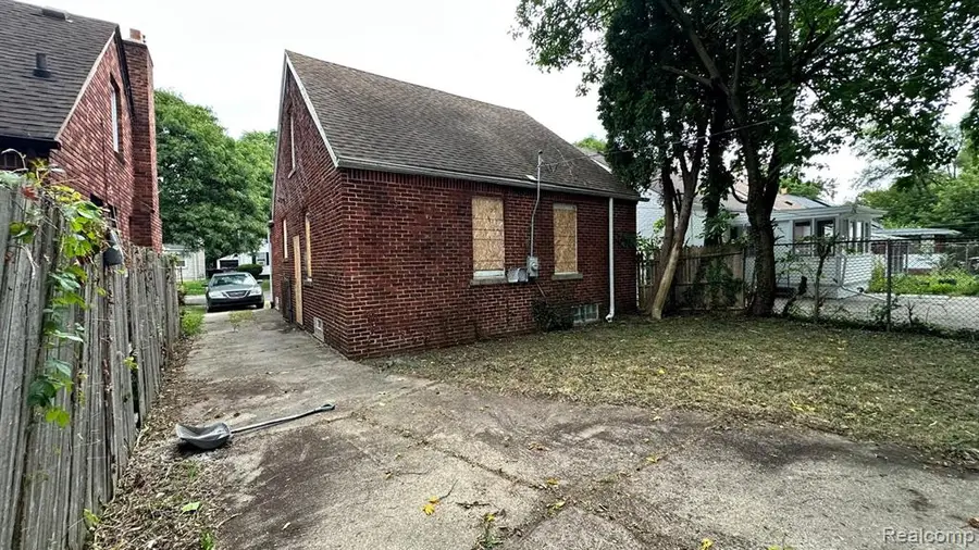 19339 Mansfield, Detroit, MI 48235 - #2