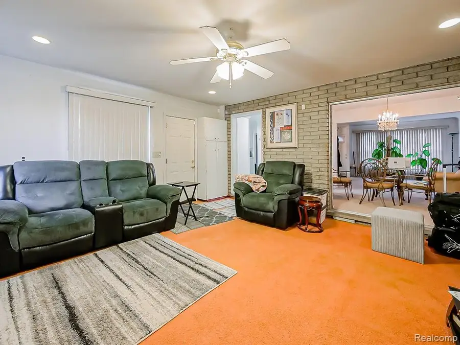 16870 Shaftsbury, Detroit, MI 48219 - #3