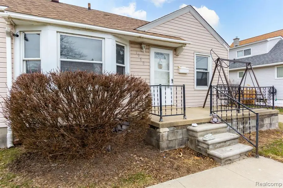 1060 Capitol, Lincoln Park, MI 48146 - #3