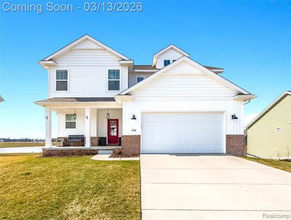 2056 Gambrel, Howell, MI 