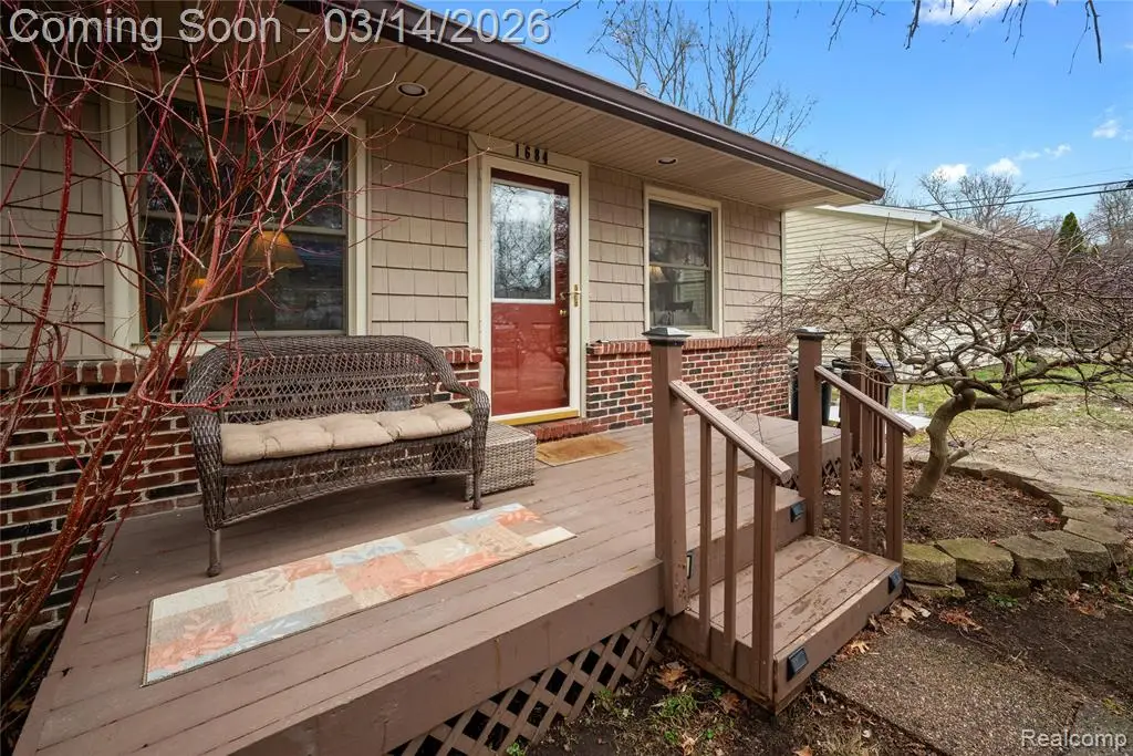 1684 Lombardy, Highland, MI 48356 - #1