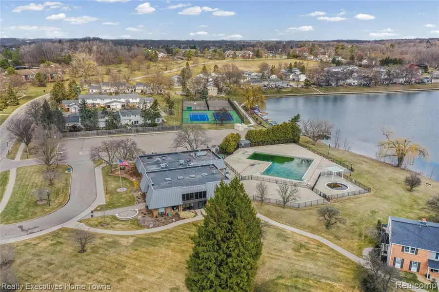 42750 Lyric, Northville, MI  - #2