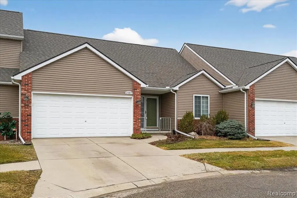 2089 W Ridge, Davison, MI  - #1