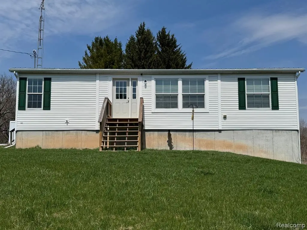 200 W Oyster, Rose City, MI  - #1