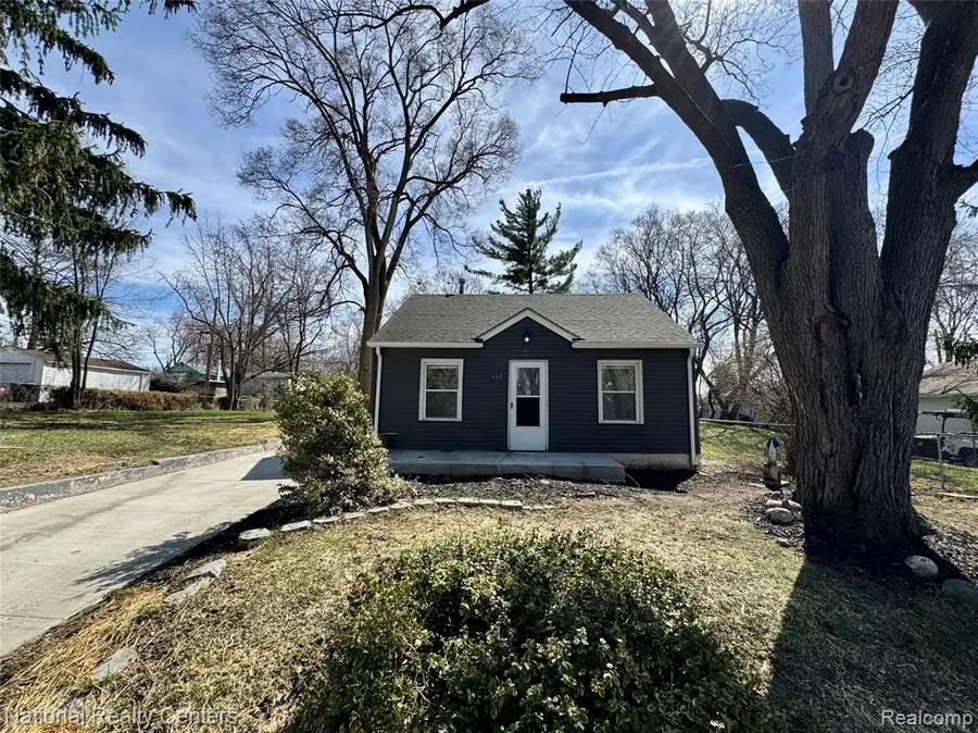 117 W Strathmore, Pontiac, MI 48340 - #3