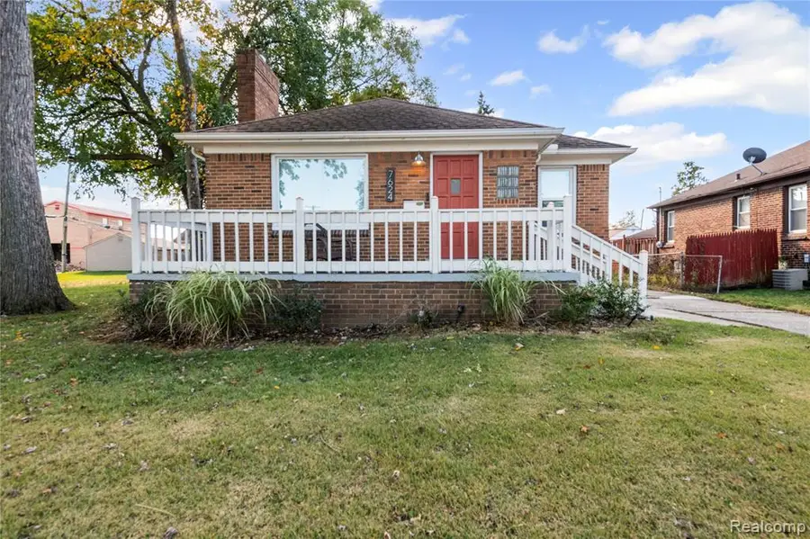 7626 Yacht, Warren, MI  - #3