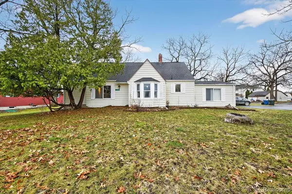 13520 N Fenton, Fenton, MI 