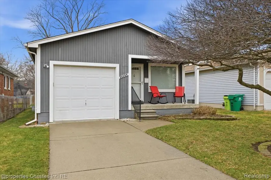 24289 Dale, Eastpointe, MI 48021 - #3