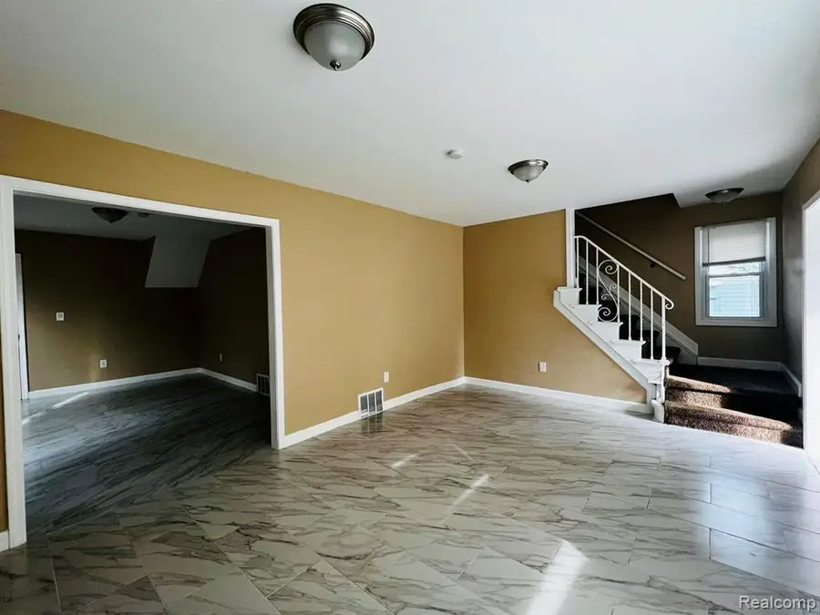 5065 Neff, Detroit, MI  - #3