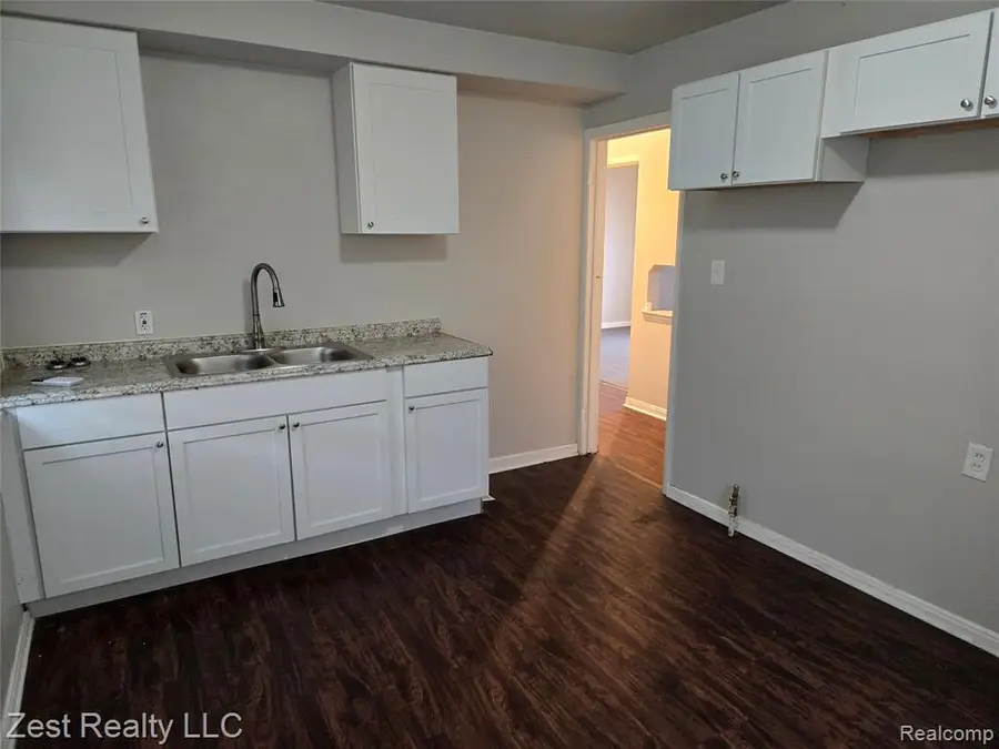 19928 Santa Barbara, Detroit, MI  - #2