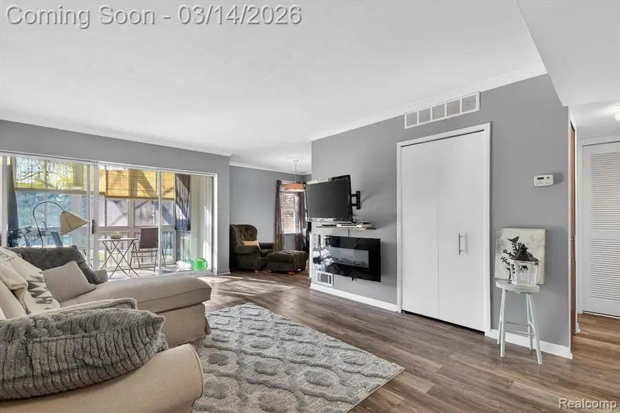 32989 Fargo #43, Livonia, MI  - #2