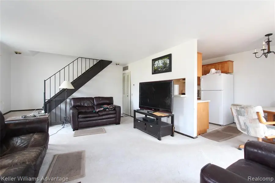 23435 Stonehenge, Novi, MI 48375 - #3