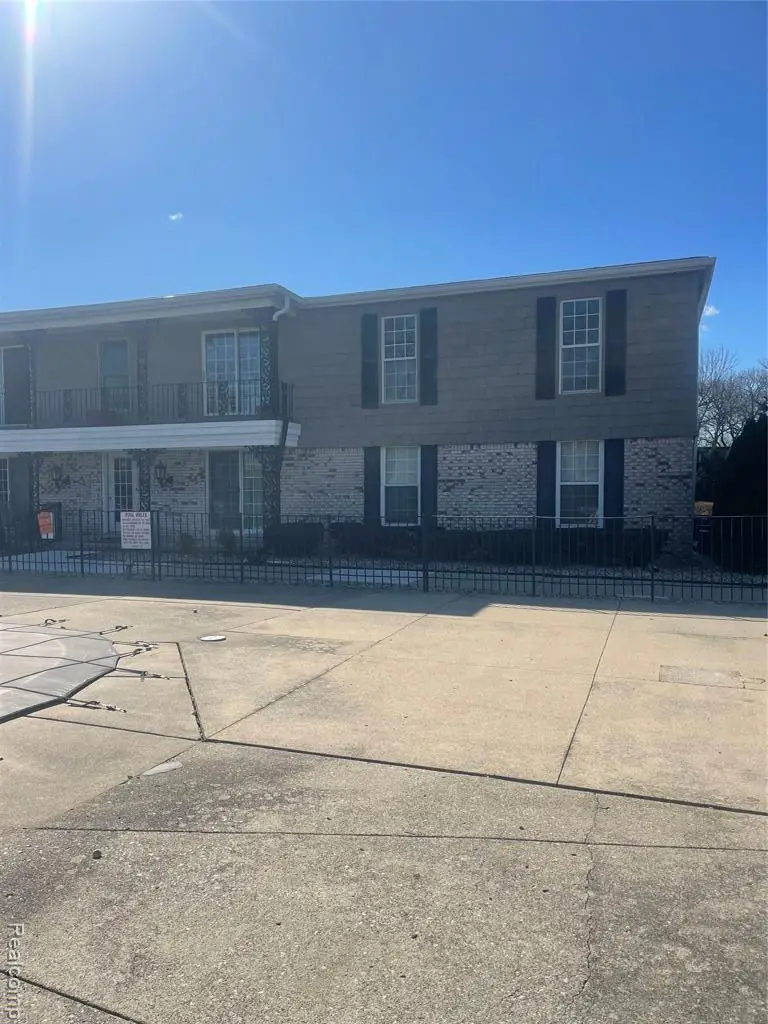 24360 East River #36, Grosse Ile, MI  - #3