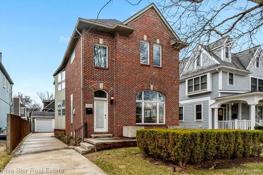 960 Davis, Birmingham, MI 48009 - #3