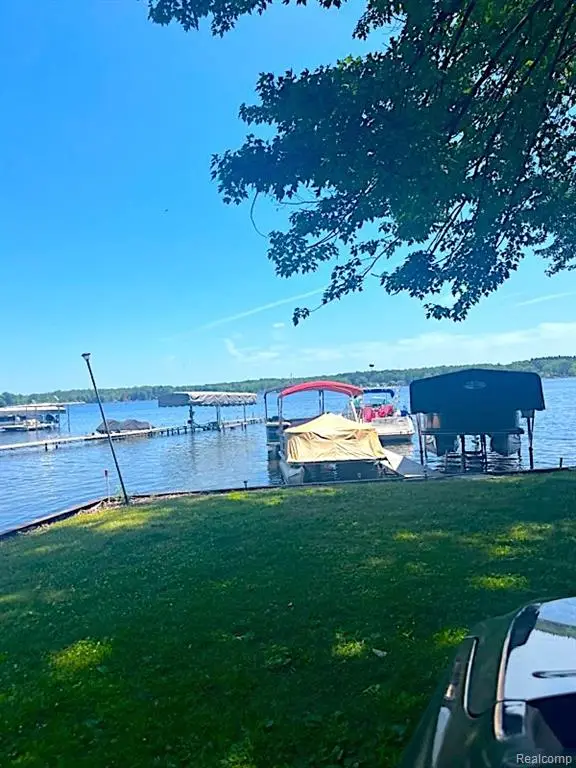 11834 Eriksen, Pinckney, MI  - #3