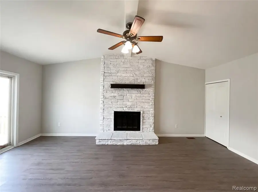 42195 Fairview, Canton, MI 48187 - #3