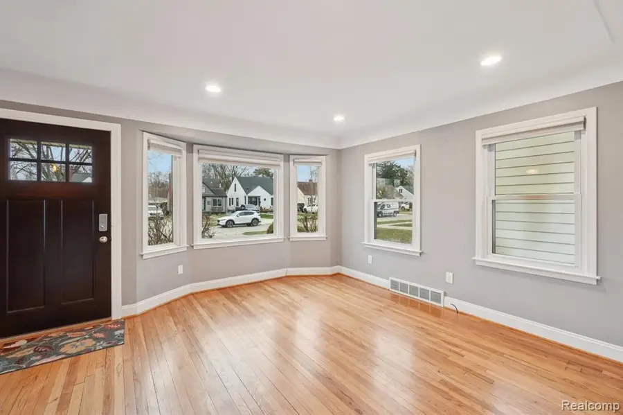 233 Linden, Royal Oak, MI 48073 - #2