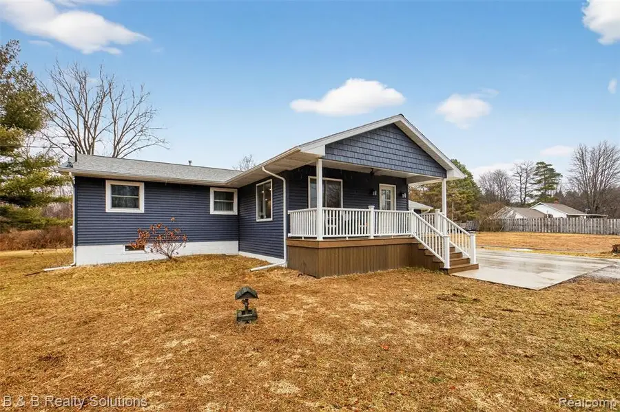 3280 Waltan, Vassar, MI 48768 - #2