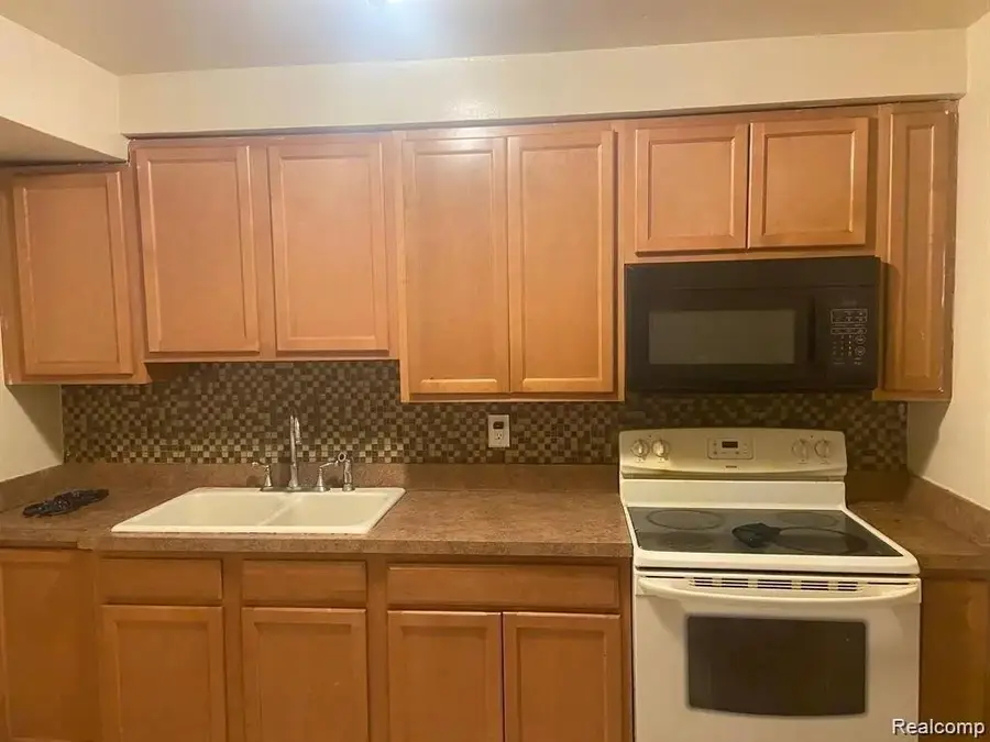18418 Edinborough, Detroit, MI 48219 - #3