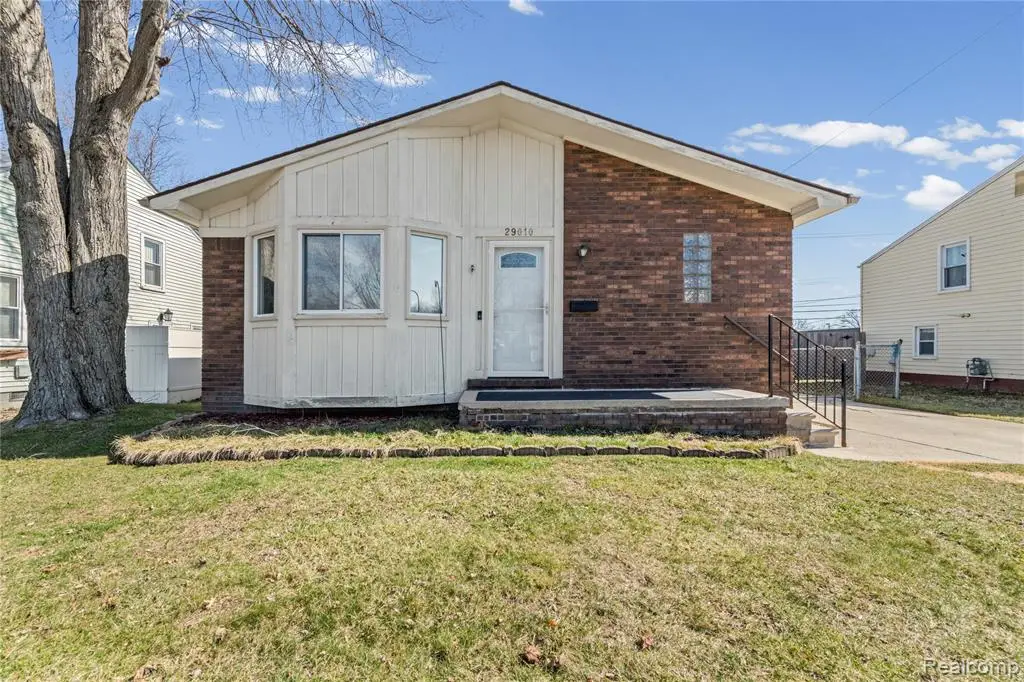 29010 Taylor, Saint Clair Shores, MI 48081 - #1