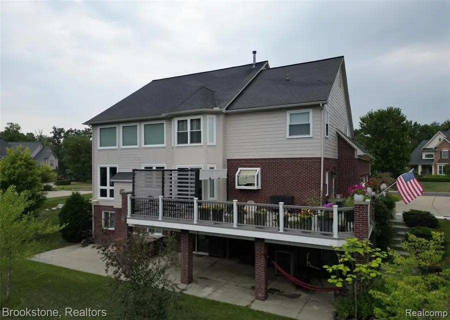 3681 High Grove, Lake Orion, MI  - #2