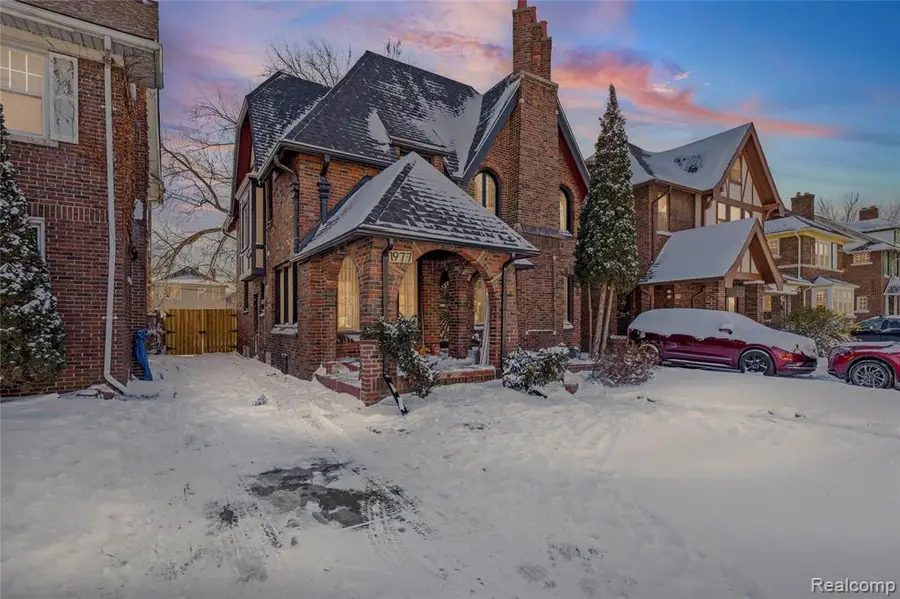 1977 Atkinson, Detroit, MI 48206 - #3