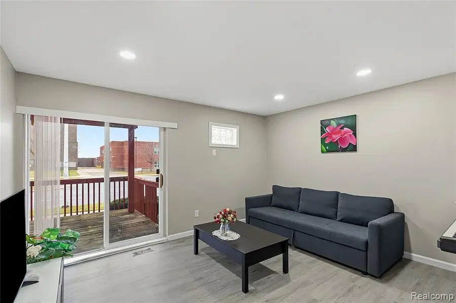 631 Mcdougall, Detroit, MI  - #3