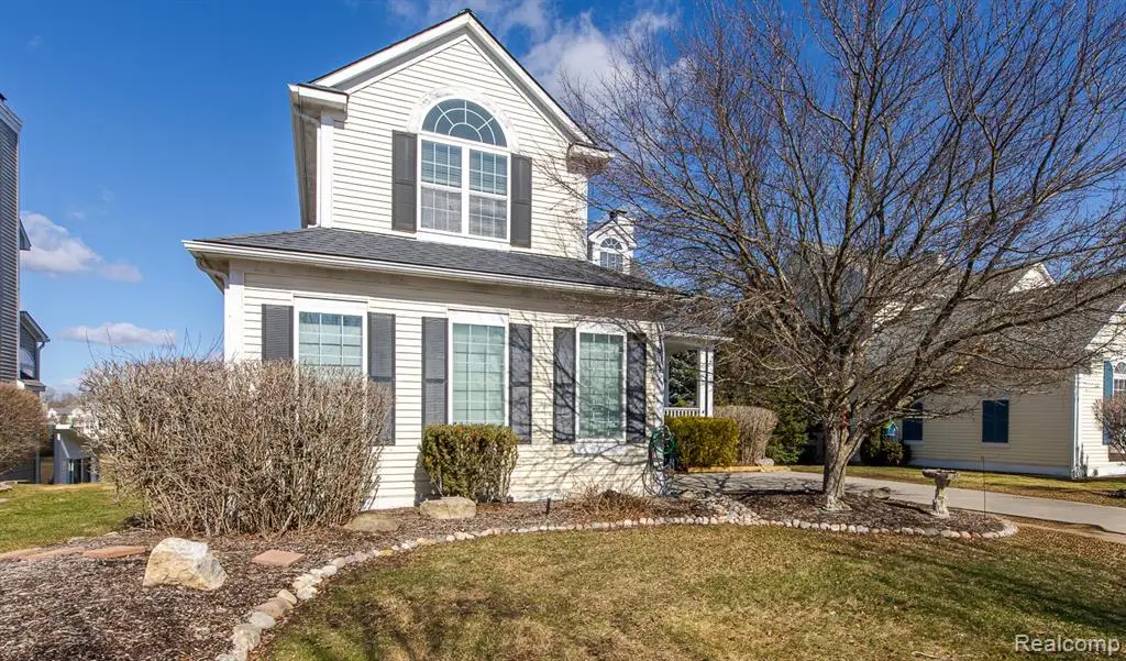 1004 Island Lake, Oxford, MI 48371 - #1