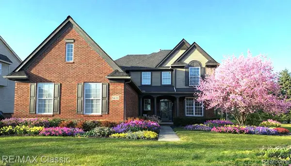 8410 Hummingbird, Commerce Twp, MI 48382