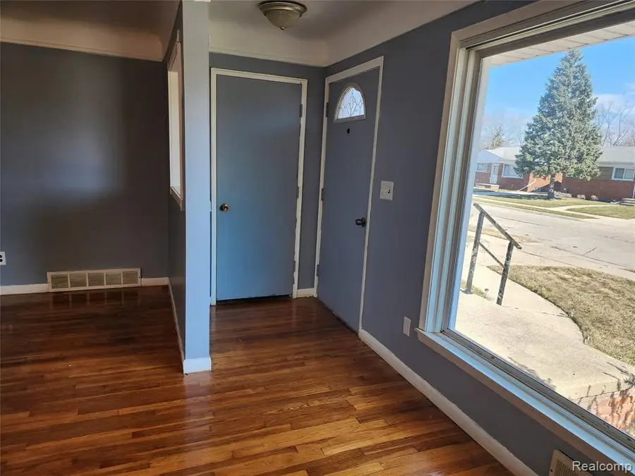 24643 Rosalind, Eastpointe, MI 48021 - #3