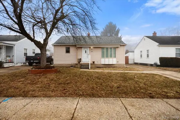 31004 Barton, Garden City, MI 48135