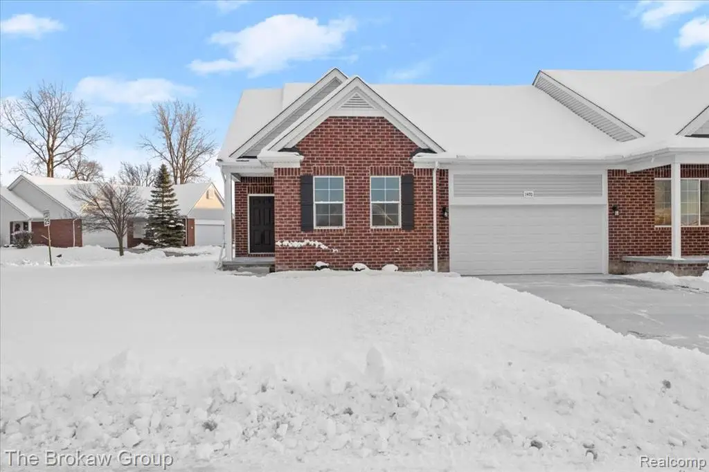 1470 Lincoln, Lapeer, MI  - #1