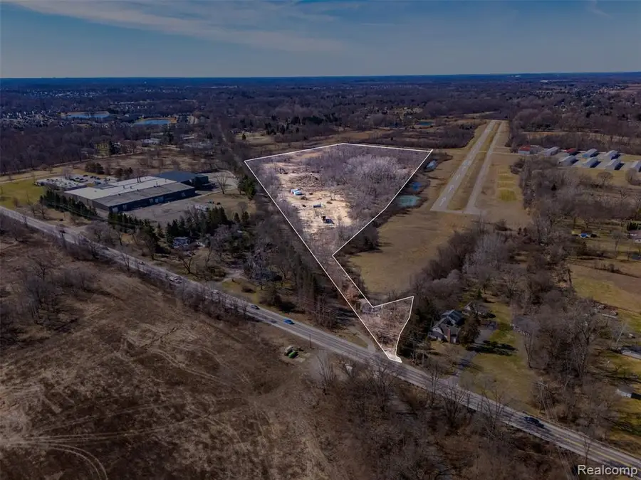 00 Milford Rd., New Hudson, MI 48165 - #2