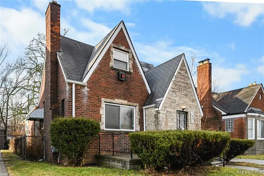 7487 W Outer, Detroit, MI 48235 - #2