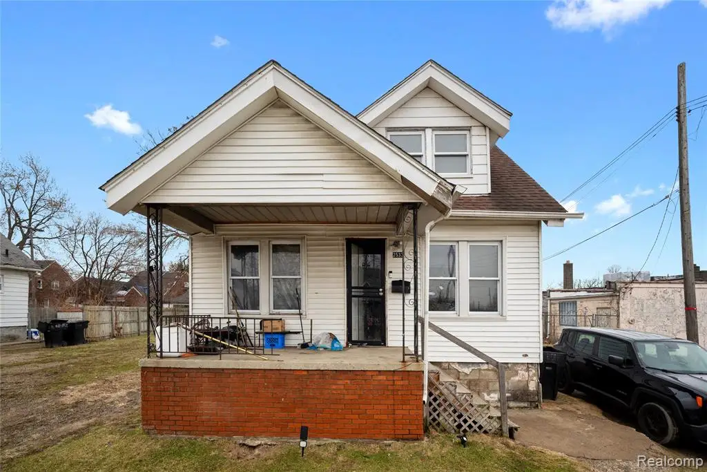 2533 Kendall, Detroit, MI  - #1