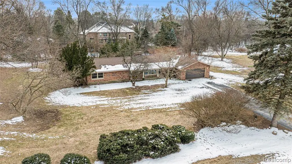 1085 Frankel, Bloomfield Hills, MI  - #1