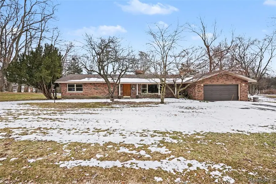 1085 Frankel, Bloomfield Hills, MI  - #2