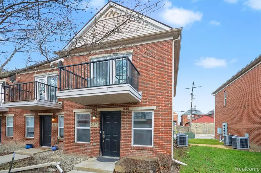 283 E Palmer #8, Detroit, MI  - #2