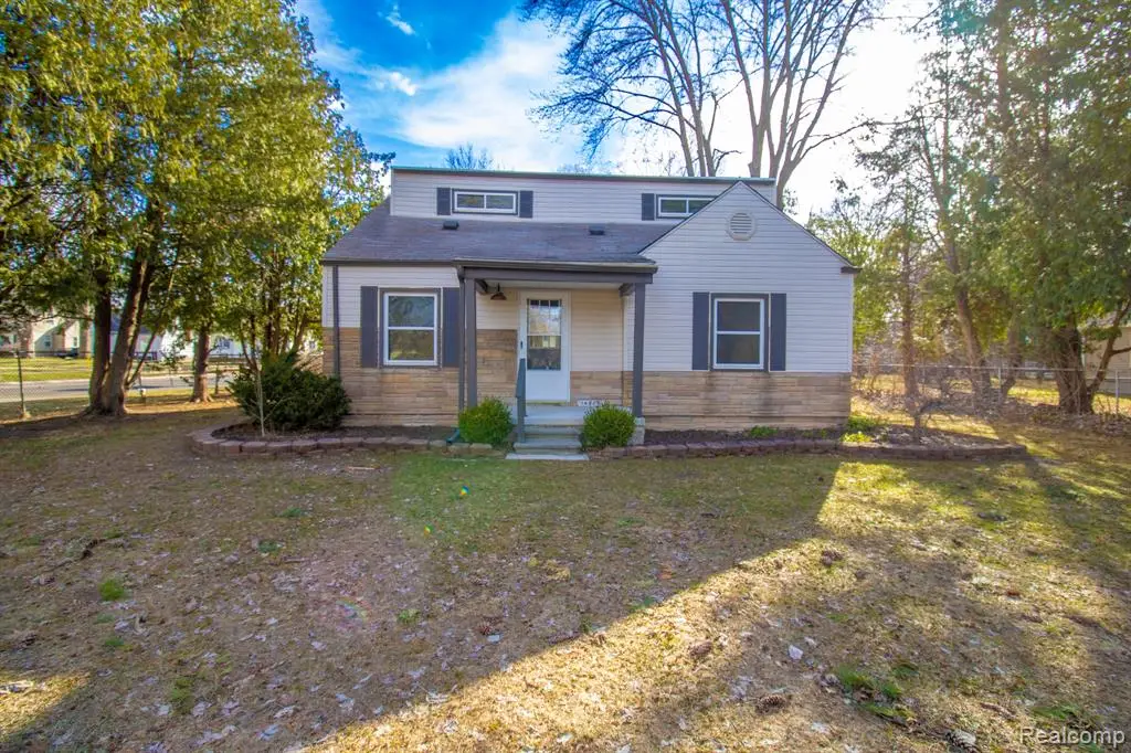 14888 Sunbury, Livonia, MI 48154 - #1