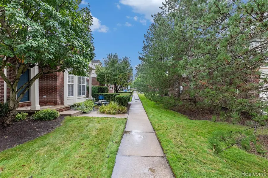 17102 Caitlin, Commerce Township, MI 48390 - #3