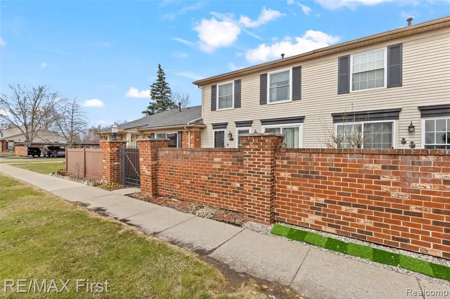 41128 Northwind, Canton, MI  - #2