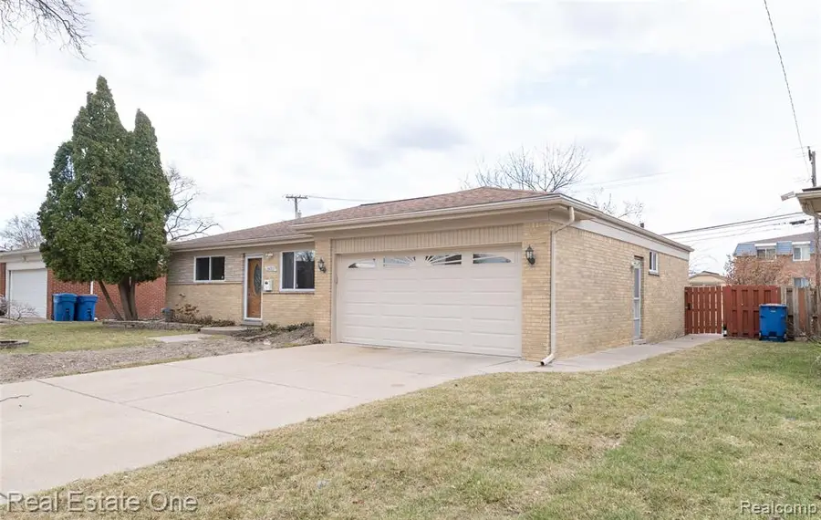 26053 Eureka, Warren, MI  - #3