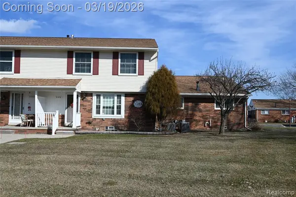 31056 Richert #8, Fraser, MI 