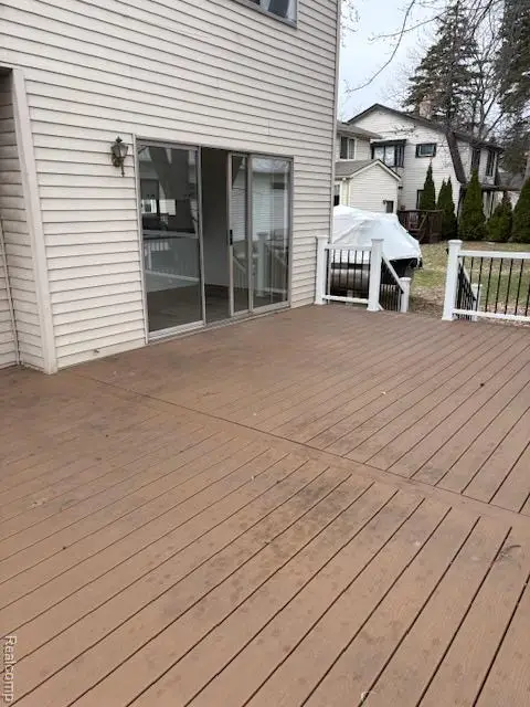 210 Rosebud, Walled Lake, MI 48390 - #3